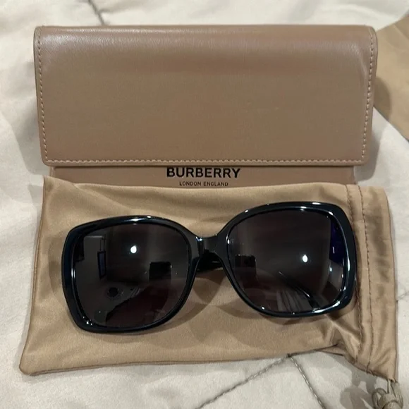 Burberry | Accessories | Burberry Sunglasses | Poshmark display picture 1